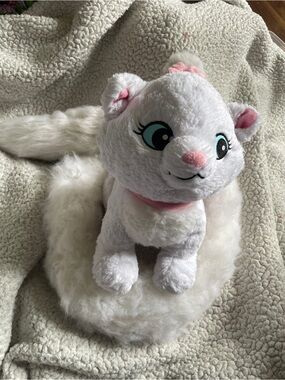 Disney White and Pink Plush Kitty Stuffed Animal Maria with long tail